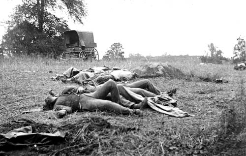 Gettysburg dead on the battlefield